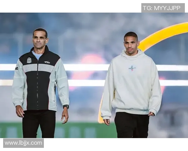 多位足球明星入驻抖音平台 引发粉丝热议与互动高潮 多位足球明星入驻抖音平台 引发粉丝热议与互动高潮