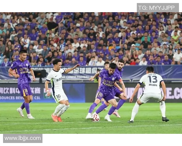 中国十大足球角球高手排名 他们是如何用脚下的精准打破比赛局势的